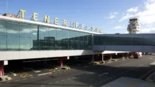 Puerta al Paraíso: Una guía en profundidad de los aeropuertos y servicios de Tenerife