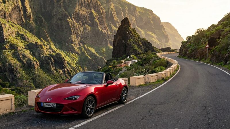 Mazda MX-5 Cabrio 2.0: Prueba de Conducción en Tenerife