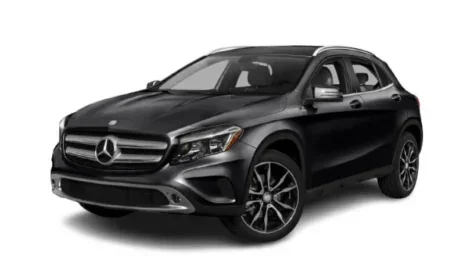 Alquiler de Mercedes-Benz GLA-Class (Automático, 2.0 L Gasolina) en Gran Canaria