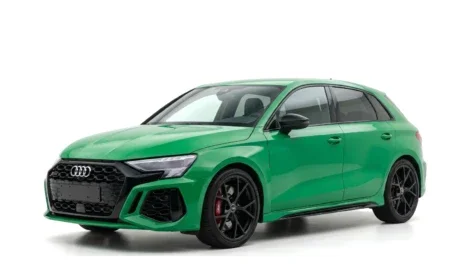 Alquiler de Audi RS 3 Sportback (Automático, 2.5 L Gasolina) en Tenerife