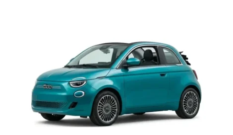 Alquiler de Fiat 500 Cabrio (Manual, 1.4 L Gasolina) en Tenerife