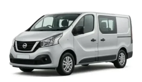 Alquiler de Nissan NV300 (Automático, 2.0 L Gasolina) en Tenerife