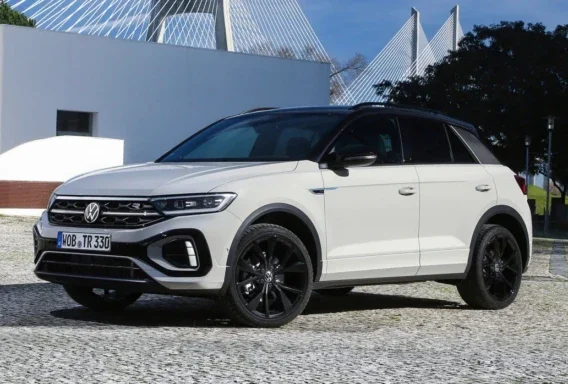 Volkswagen T-Roc (Manual, 1.5 L, 5 plazas)