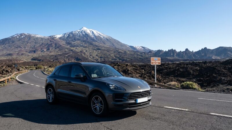 Al volante del Porsche Macan T en Tenerife: Una reseña en primera persona